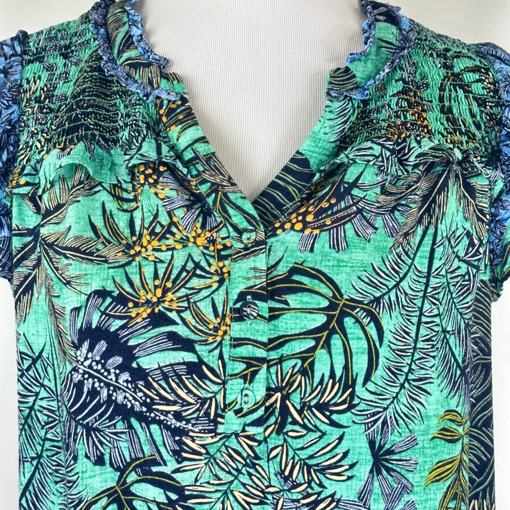 Democracy Tropical Palm Print Smocked Cap Sleeve Top Boho Green Blue Women's M - Picture 3 of 9
